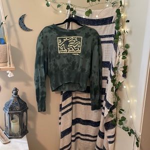 Funky Green Tie-Dye Cropped Sweatshirt